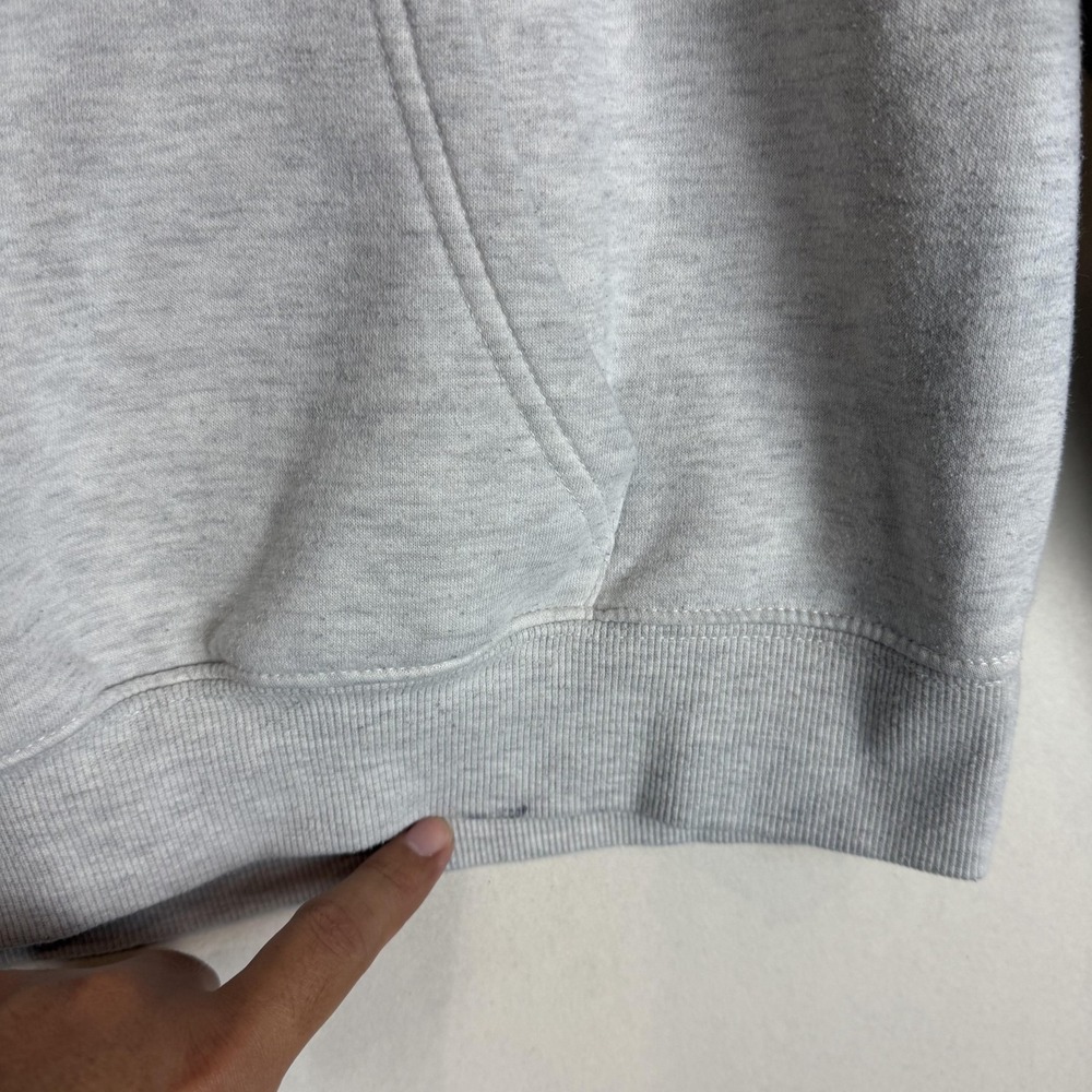 Beatrix Potter Hoodie Mens Medium Gray Fleece Peter Rabbit Embroidered Graphic - Picture 6 of 11